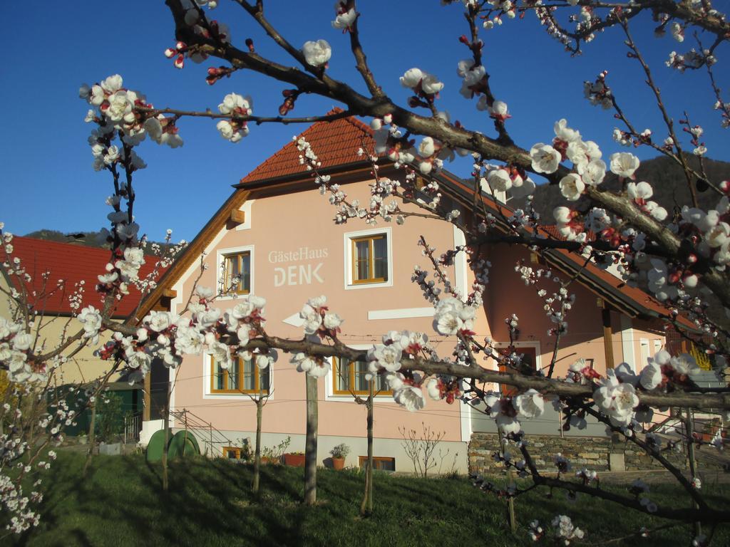 Gaestehaus Rudolf U. Sandra Denk Wösendorf Exterior foto
